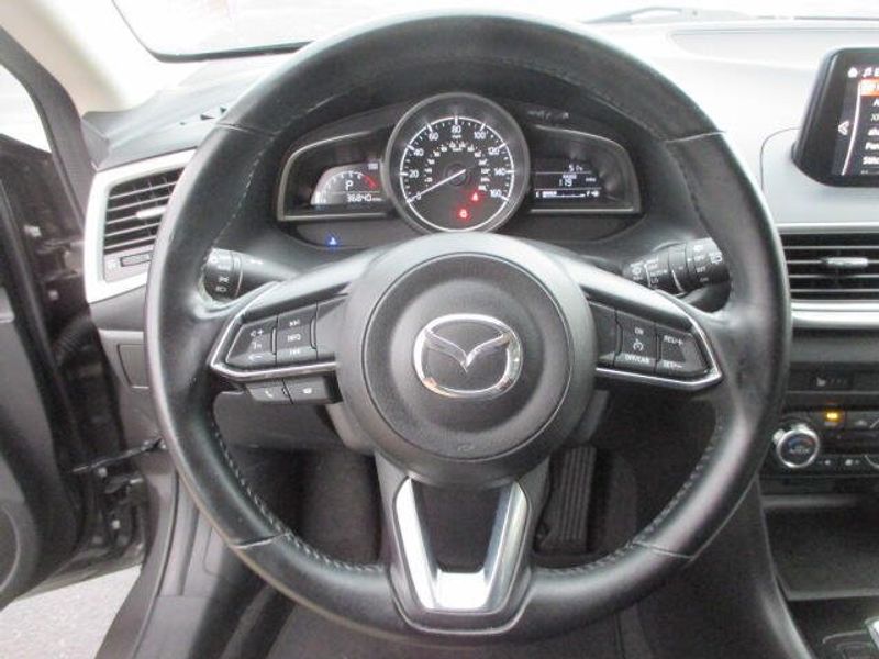 2017 Mazda Mazda3 Hatchback TouringImage 16