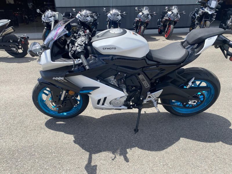 New 2026 CFMOTO 675 SS 