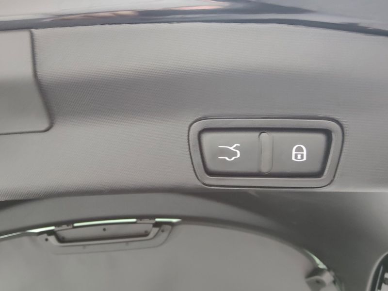 2021 Alfa Romeo Stelvio Nero AWD w/Sunroof/Activ AsstImage 16