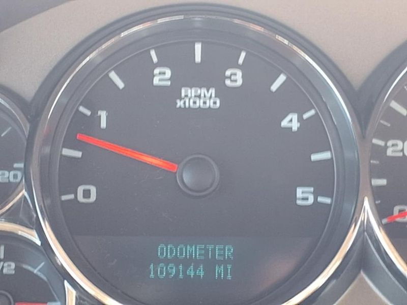 Used 2010 GMC Sierra 2500HD Work TruckImage 24
