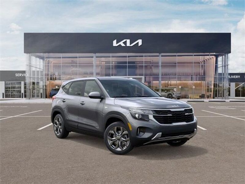 New 2026 Kia Seltos LXImage 8