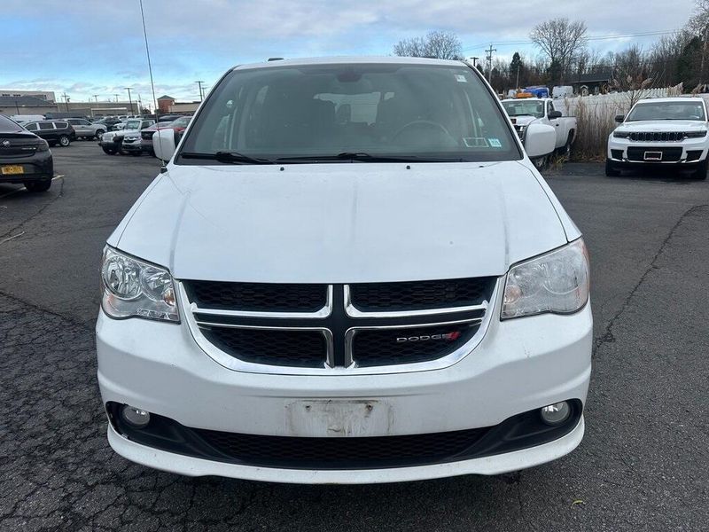 2019 Dodge Grand Caravan SXTImage 9