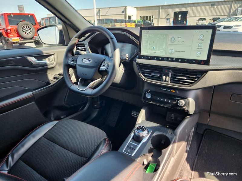 Used 2024 Ford Escape ST-Line