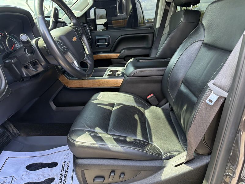 Used 2016 Chevrolet Silverado 3500HD LTZImage 18