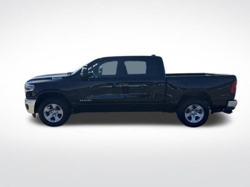2025 RAM 1500 Tradesman Crew Cab 4x4 5'7' Box