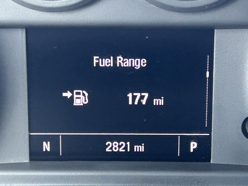 Used 2025 Chevrolet Silverado 1500 CustomImage 29