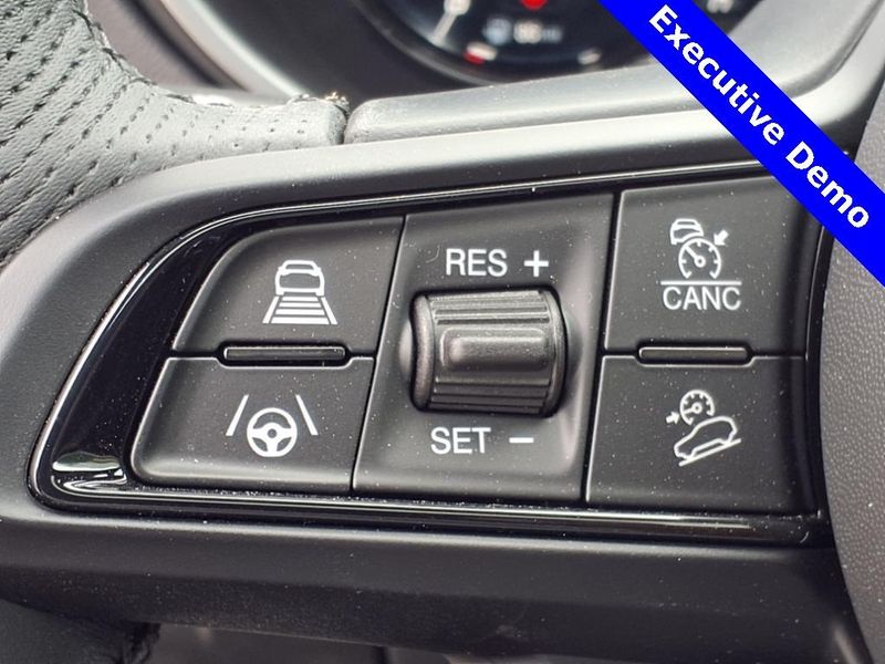 New 2025 Alfa Romeo Stelvio Tributo Italiano AwdImage 19