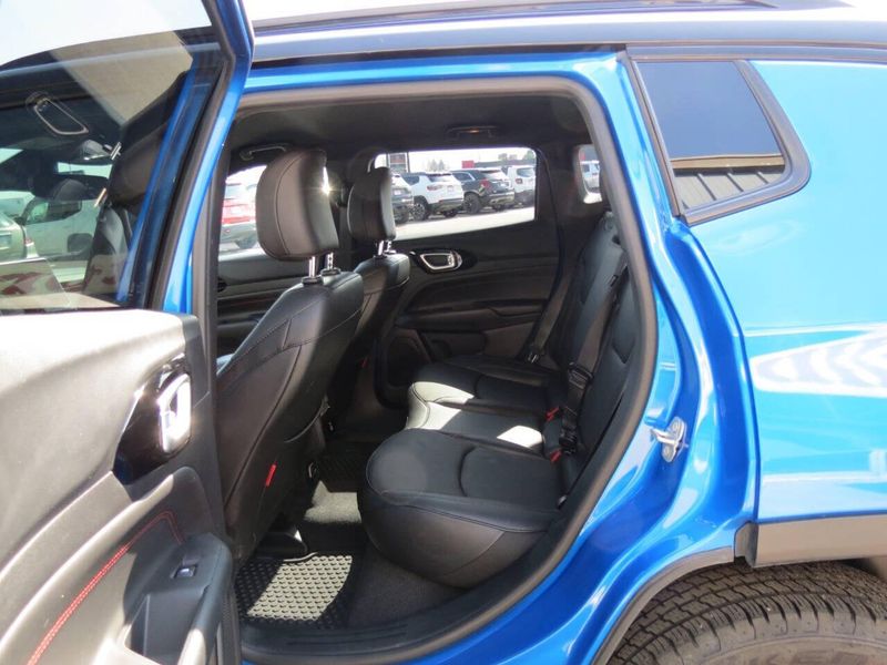 2023 Jeep Compass Trailhawk 4x4 4dr SUVImage 17