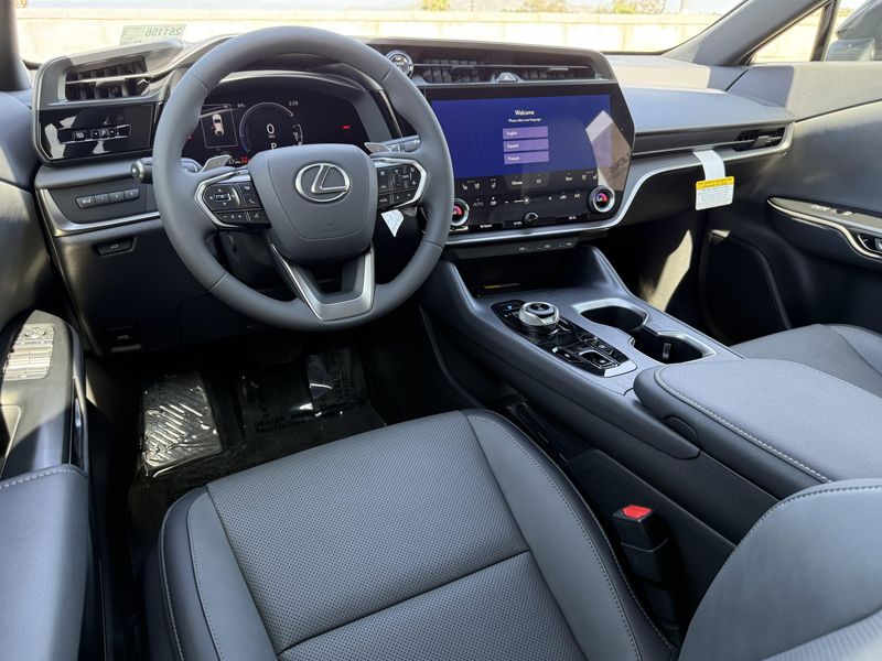 New 2026 Lexus RZ 350eImage 25