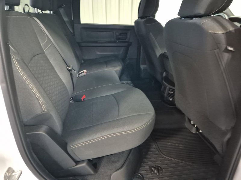 New 2025 RAM 3500 Tradesman Crew Cab 4x4 8
