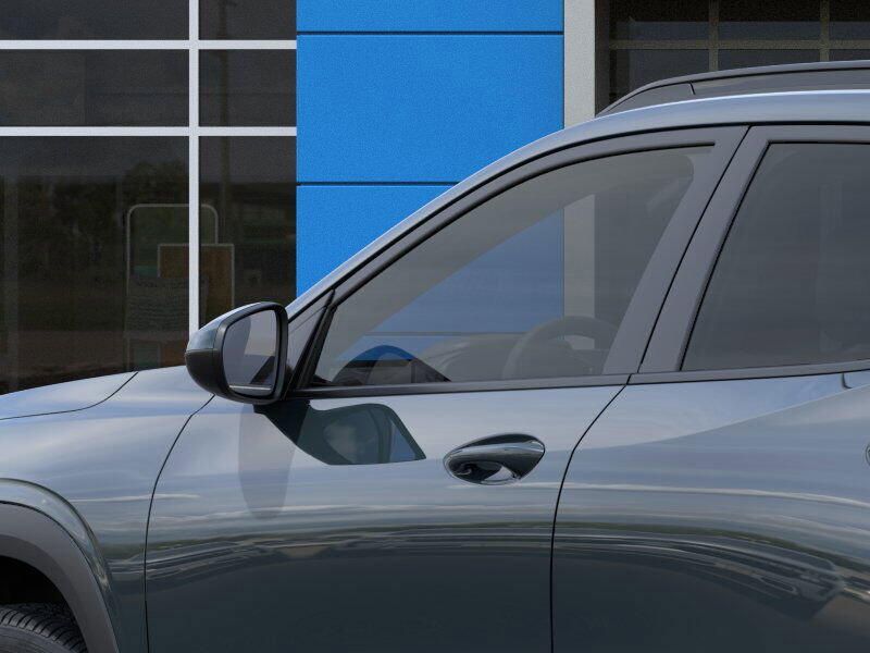 New 2025 Chevrolet Trax LTImage 12