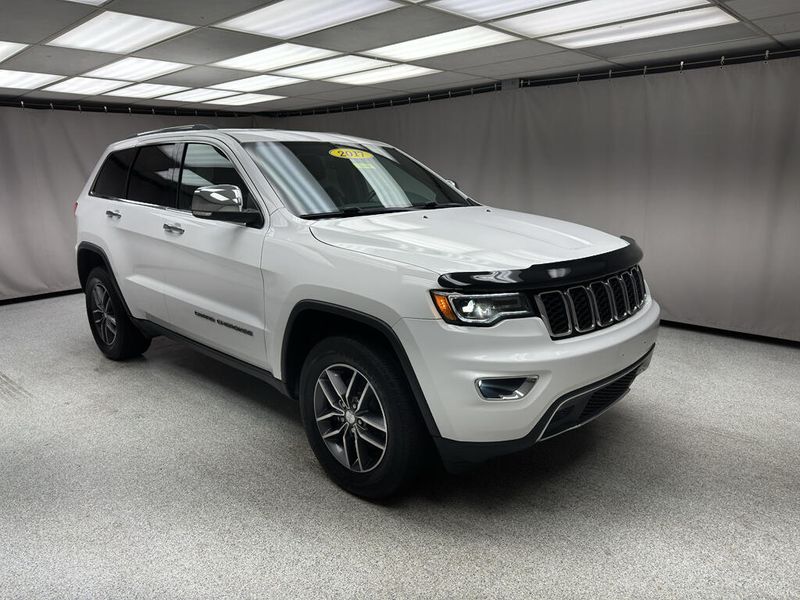 Used 2017 Jeep Grand Cherokee LimitedImage 5