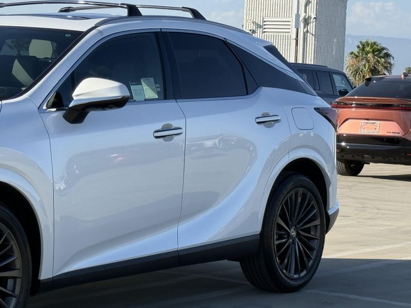 Used 2025 Lexus RX 350h PremiumImage 9