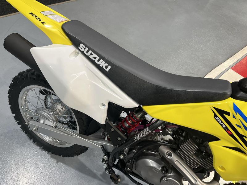 New 2026 Suzuki DR-Z125L Image 11