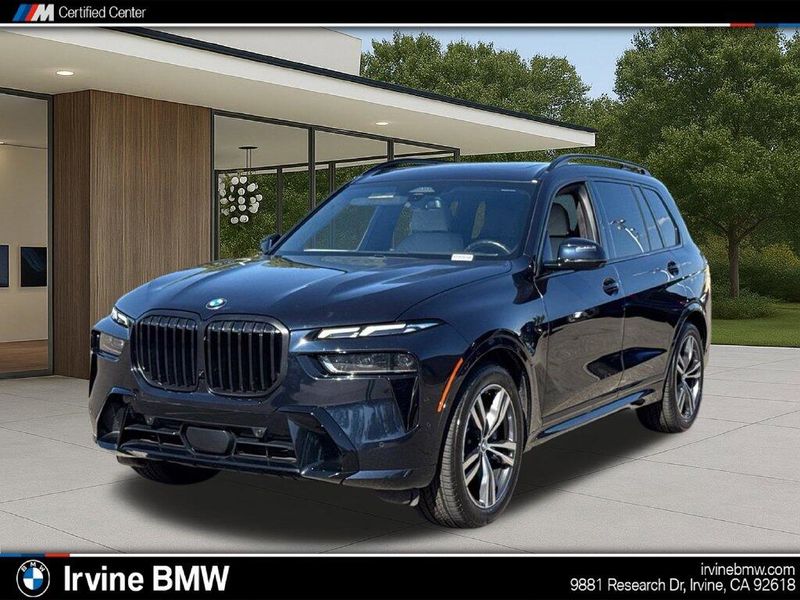 Used 2024 BMW X7 xDrive40iImage 1