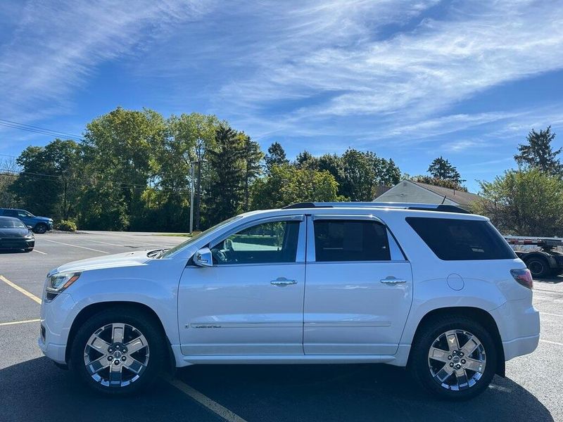 2016 Gmc Acadia Denali photo 2