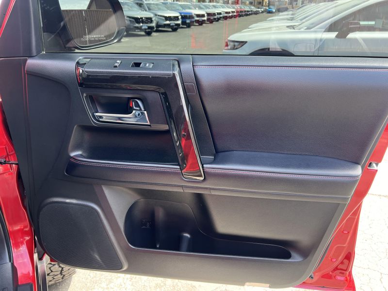 2019 Toyota 4Runner TRD Off Road PremiumImage 26