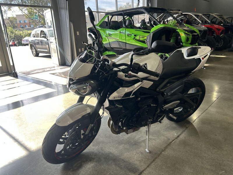 Used 2024 Triumph STREET TRIPLE 675 R Image 16