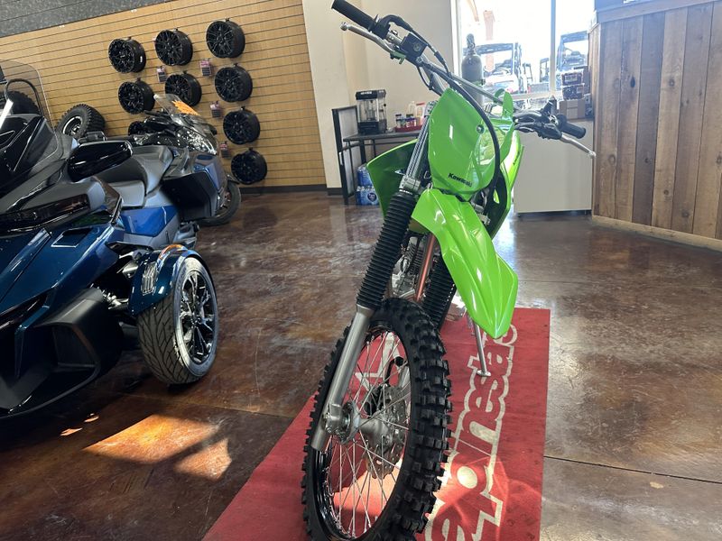 2025 Kawasaki KLX 230R LIME GREENImage 7