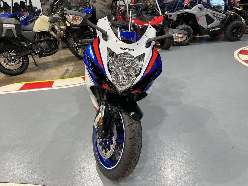 New 2026 Suzuki GSX-R600Z 40TH ANNIVERSARY EDITION Image 11