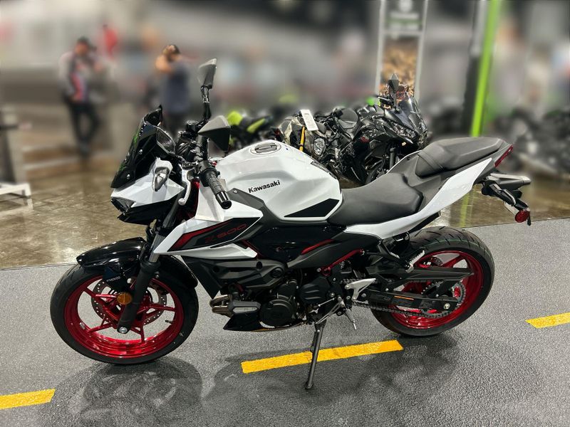 New 2026 Kawasaki Z500 SE ABS Image 17