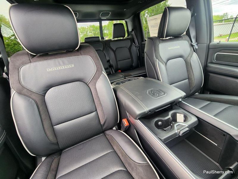 2025 RAM 1500 Laramie Crew Cab 4x4 5