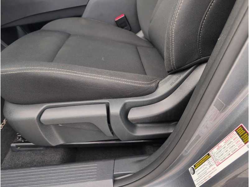 Used 2023 Nissan Rogue SImage 11