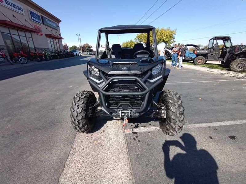 2025 Can-Am COMMANDER XT 64 1000R 
