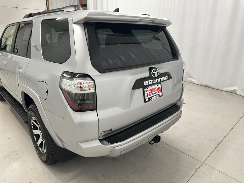 2024 Toyota 4Runner TRD Premium photo 9