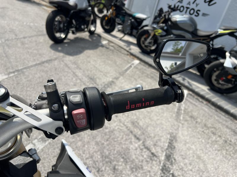 2016 BMW S 1000 R 
