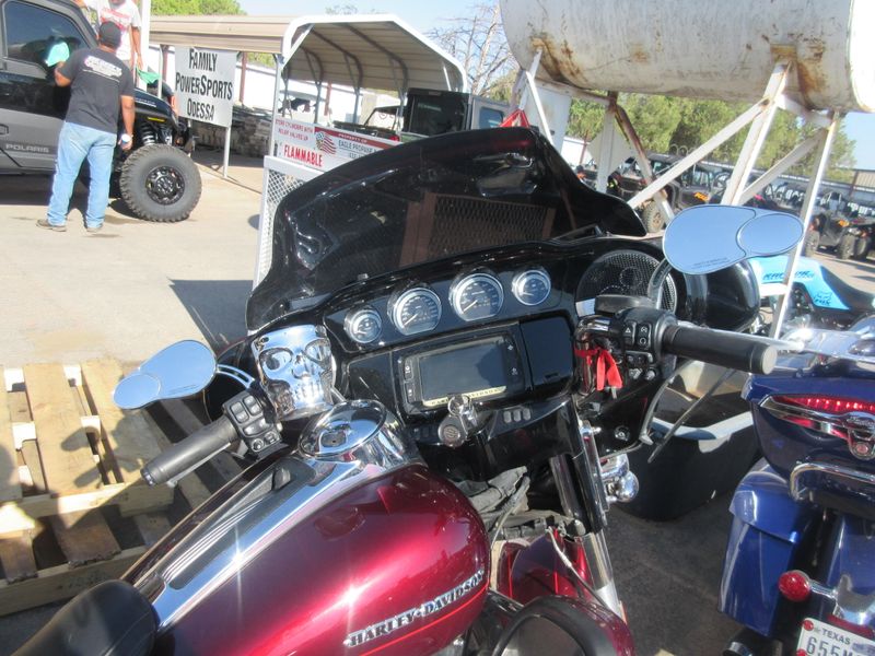 USED 2016 HARLEY ELECTRA GLIDE ULTRA LIMITED Image 7