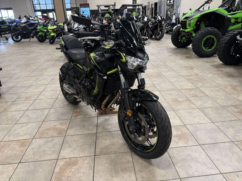 Used 2022 Kawasaki Z650 Image 11