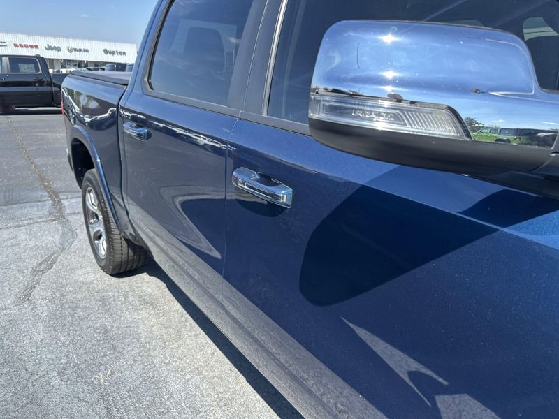 2022 Ram 1500 Laramie photo 4