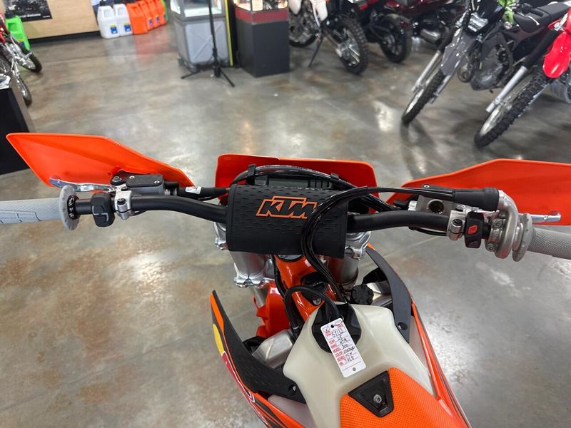 2025 KTM XCW 300 CHAMPION EDITION 