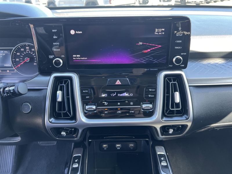 Used 2022 Kia Sorento SImage 18