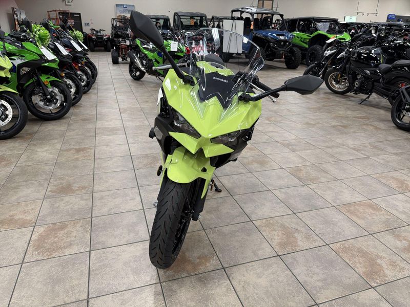 New 2026 Kawasaki NINJA 500 SE ABS Image 12