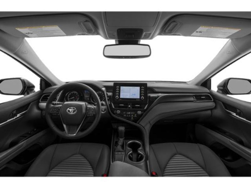 2023 Toyota Camry SE photo 8
