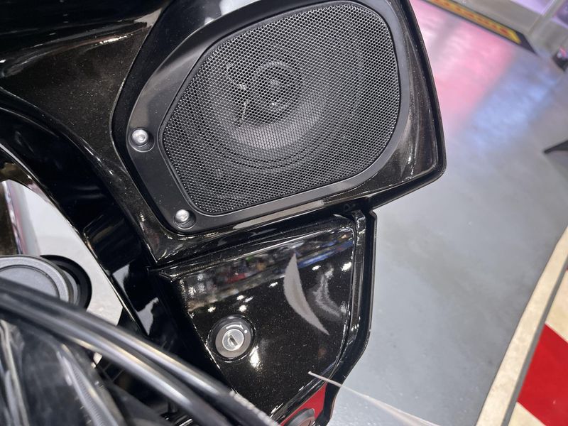 New 2025 Kawasaki VULCAN 1700 VAQUERO ABS Image 19