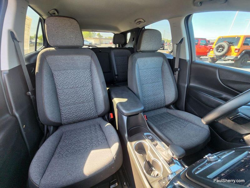 Used 2023 Chevrolet Equinox LT