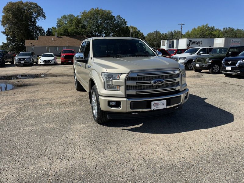 2017 Ford F-150 PlatinumImage 2