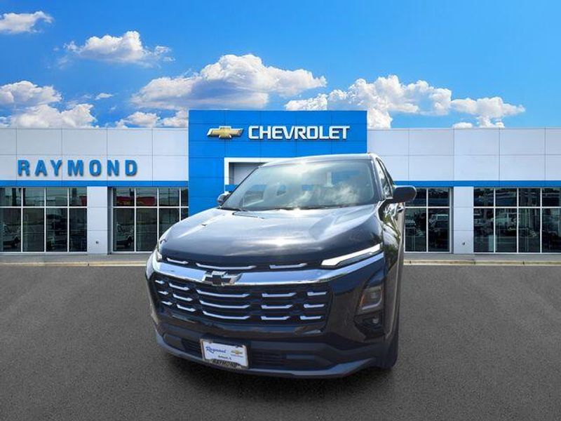 New 2026 Chevrolet Equinox LTImage 8
