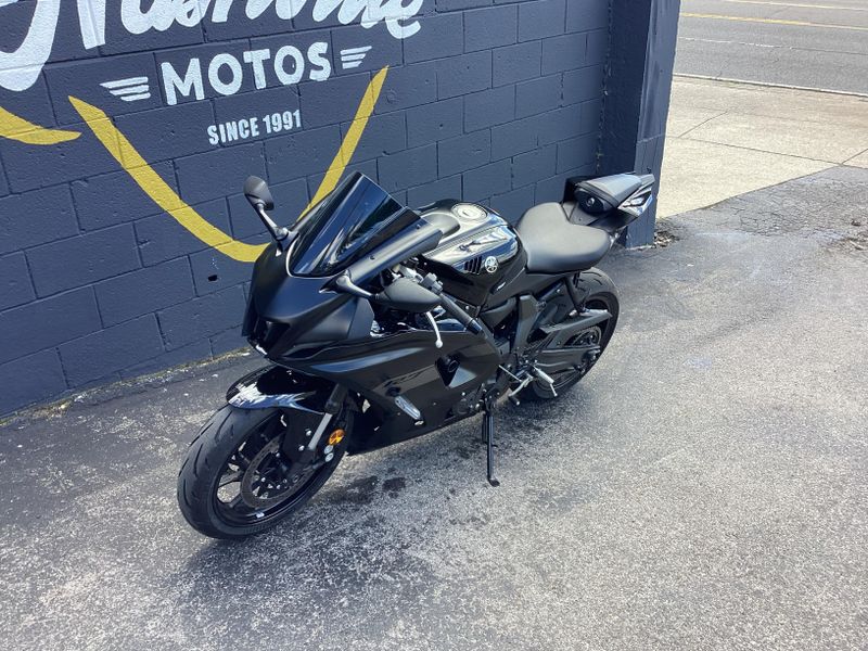 Used 2025 Yamaha YZFR7 