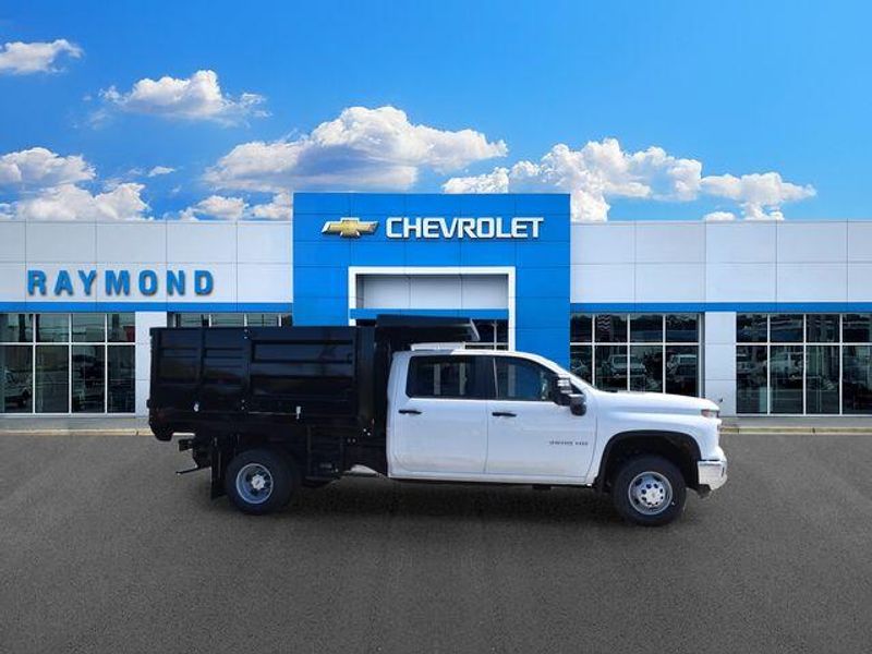 New 2026 Chevrolet Silverado 3500HD Work TruckImage 2