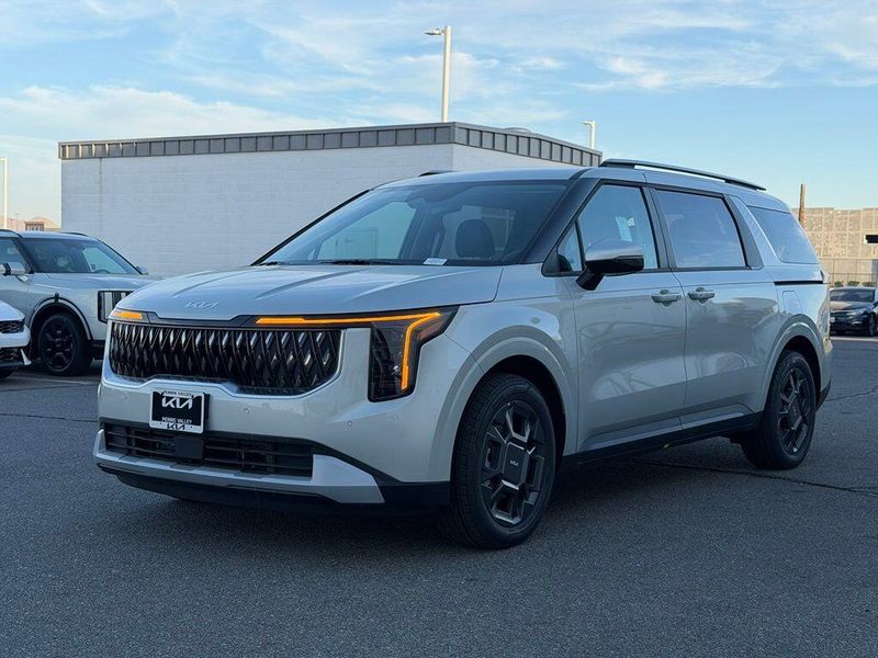 New 2026 Kia Carnival Hybrid EXImage 3