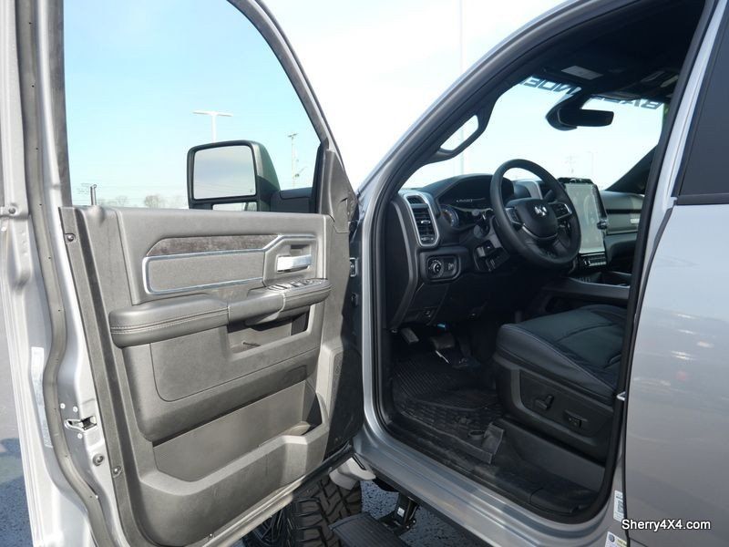 2024 RAM 2500 Big Horn Crew Cab 4x4 6