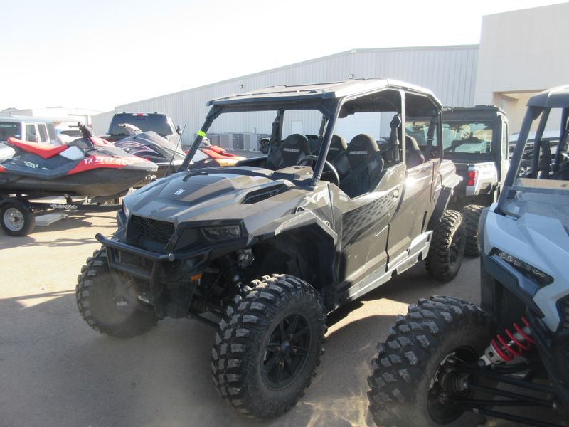 USED 2025 POLARIS GENERAL XP 4 1000 ULTIMATE Image 3