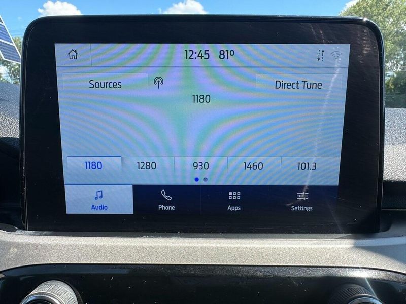 2020 Ford Escape SE photo 4