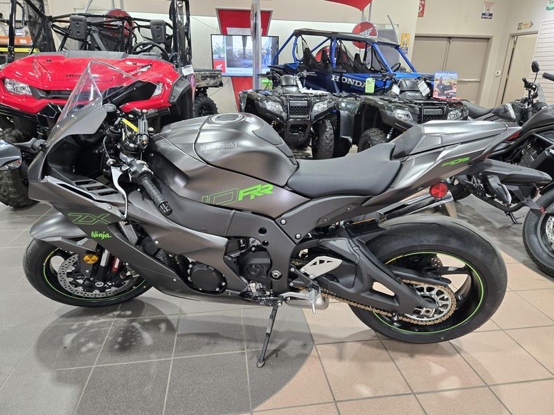 2025 Kawasaki NINJA ZX10RR ABS Image 3