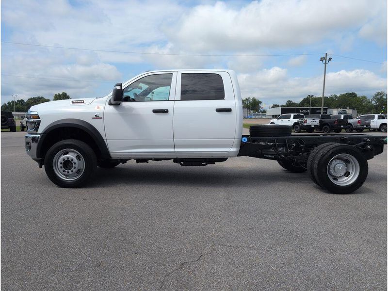 2025 RAM 4500 Tradesman Chassis Crew Cab 4x4 60