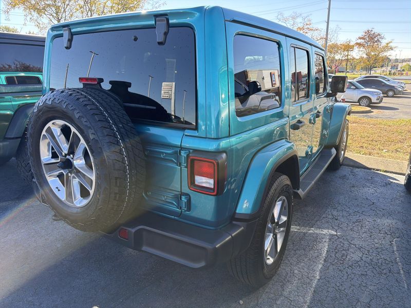 Used 2020 Jeep Wrangler Unlimited SaharaImage 8